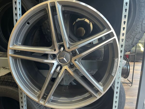 MERCEDES BENZ AAA 19*8.5